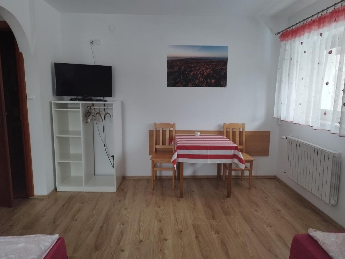 Jaskolka Apartment Lądek-Zdrój Exterior foto